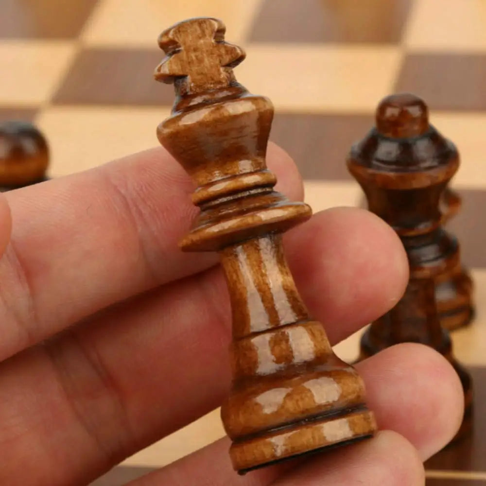 Jeu d'échecs magnétique pliant en bois avec plateau feutré, grand échiquier intérieur pour adultes et enfants, 39x39cm