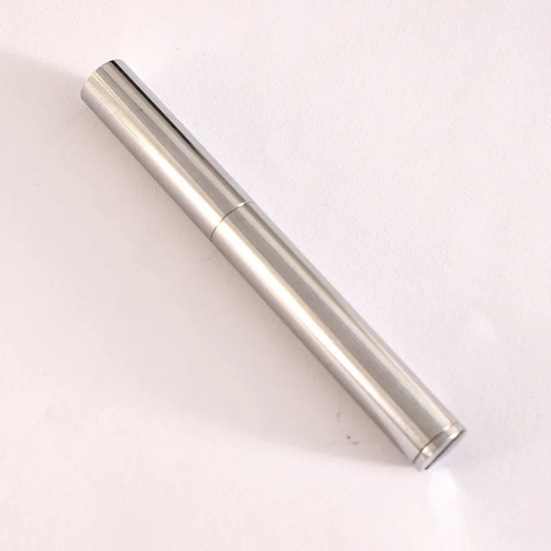 Briquet rechargeable – Élégance Vintage et Robustesse Durable