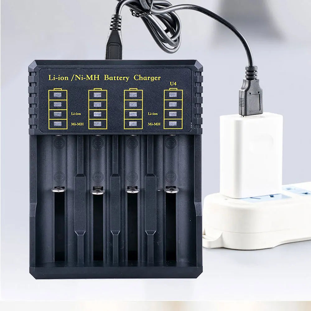 Chargeur intelligent de batterie USB, 4 emplacements pour batterie au Lithium Rechargeable 18650 21700 14500 3.7V pour batterie NI-MH AA/AAA 1.2V