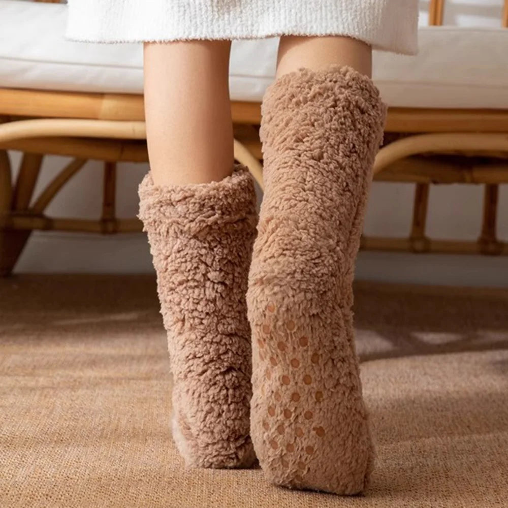 Chaussettes pantoufles montante pour femmes, chaussettes de neige, pantoufles de sommeil à la maison, chaussettes cocooning automne et hiver