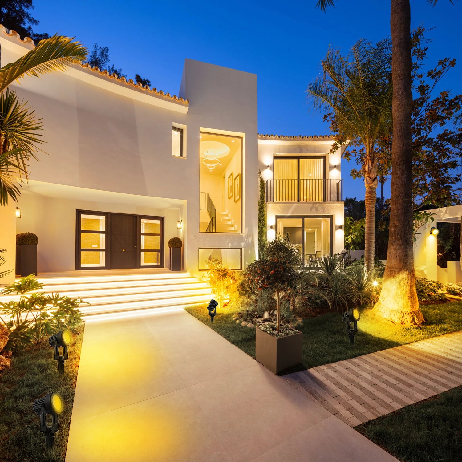Outdoor IP65 LED Solar Spotlight – 150 to 800LM, 3M cable, 8-12h battery life, garden & driveway lighting