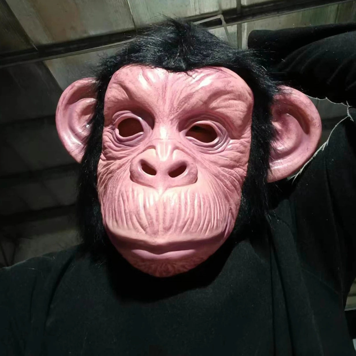 Masque de gorille en caoutchouc pour cheveux noirs, couvre-chef complet en singe, visage de singe en Latex pour Halloween Cosplay, accessoires d'animaux amusants