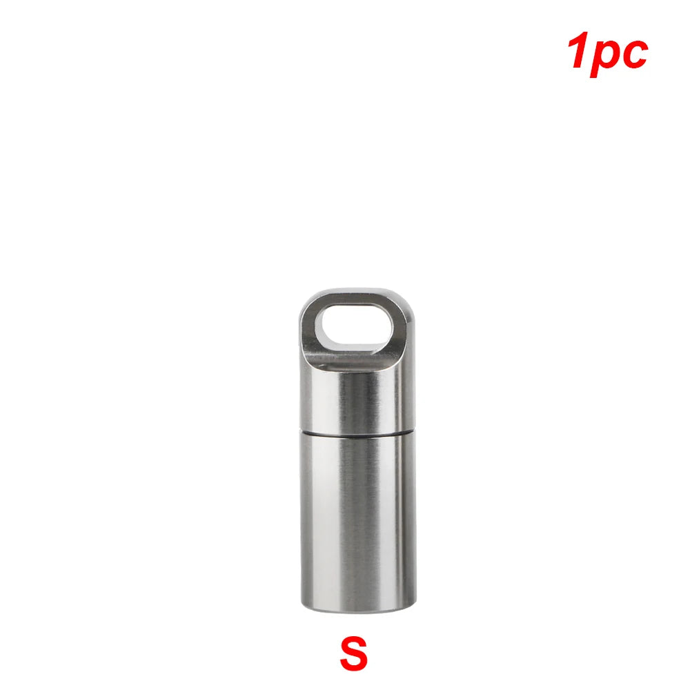 Boîte de rangement de pilules en acier inoxydable S M A L L avec porte-clés, anneaux d'étanchéité, pendentif de premiers secours de camping, mini étui à médicaments étanche et portable